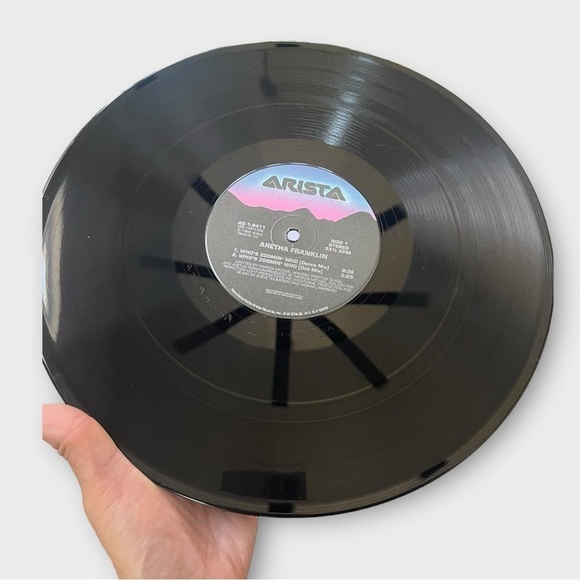 Aretha Who’s Zoomin’ Who Vinyl Record - Picture 6 of 6